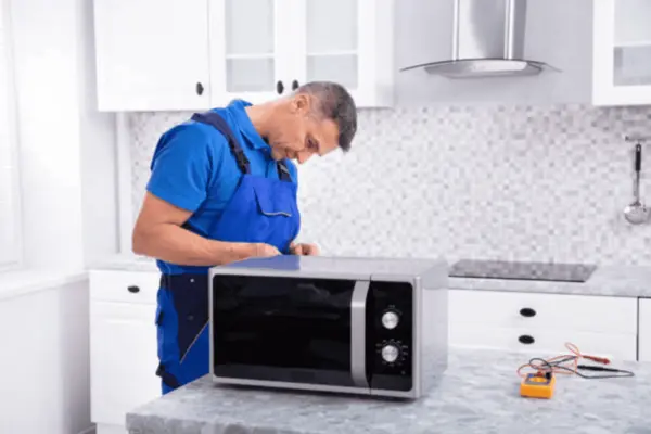صيانة ميكروويف تورنيدو — فني متخصص بالمنزل